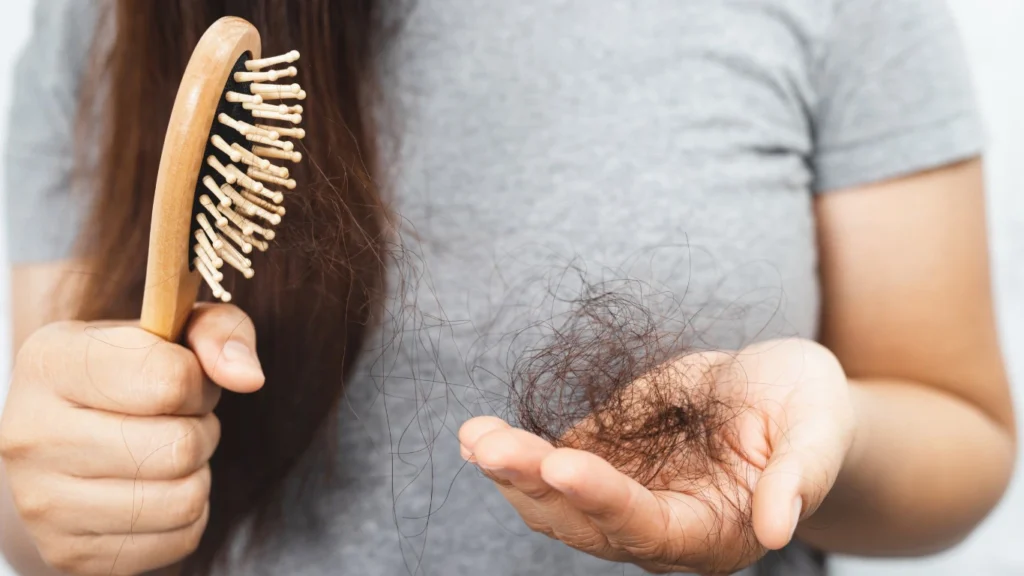 dầu gội trị dụng tóc