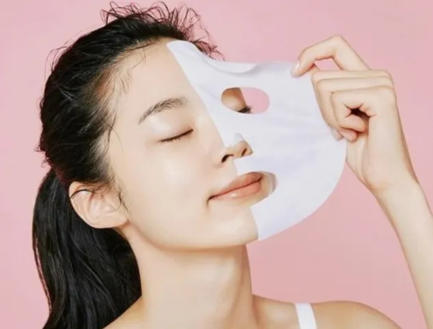 Mặt Nạ Dưỡng Trắng Da